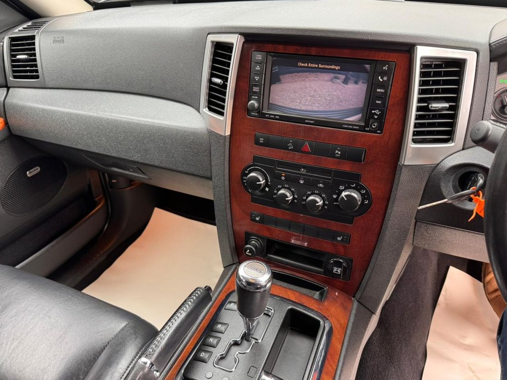 Used Jeep Grand Cherokee 2010 for sale - 77647948: Photo 14