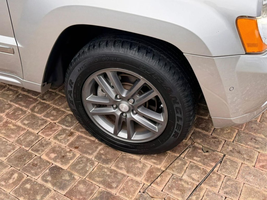 Used Jeep Grand Cherokee 2010 for sale - 77647948: Photo 20