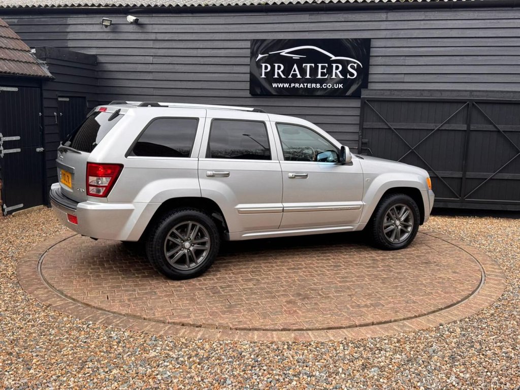Used Jeep Grand Cherokee 2010 for sale - 77647948: Photo 28