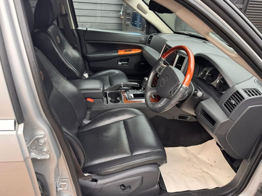 Used Jeep Grand Cherokee 2010 for sale - 77647948: Photo 9