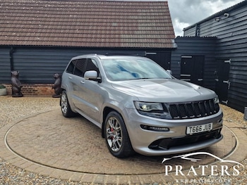 2017 (66) - 6.4 V8 HEMI SRT 5dr Auto