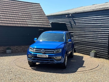 Used Volkswagen Amarok 2017 for sale - 75300743: Photo