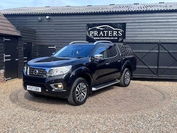 Used Nissan Navara 2017 for sale - 78672006: Photo