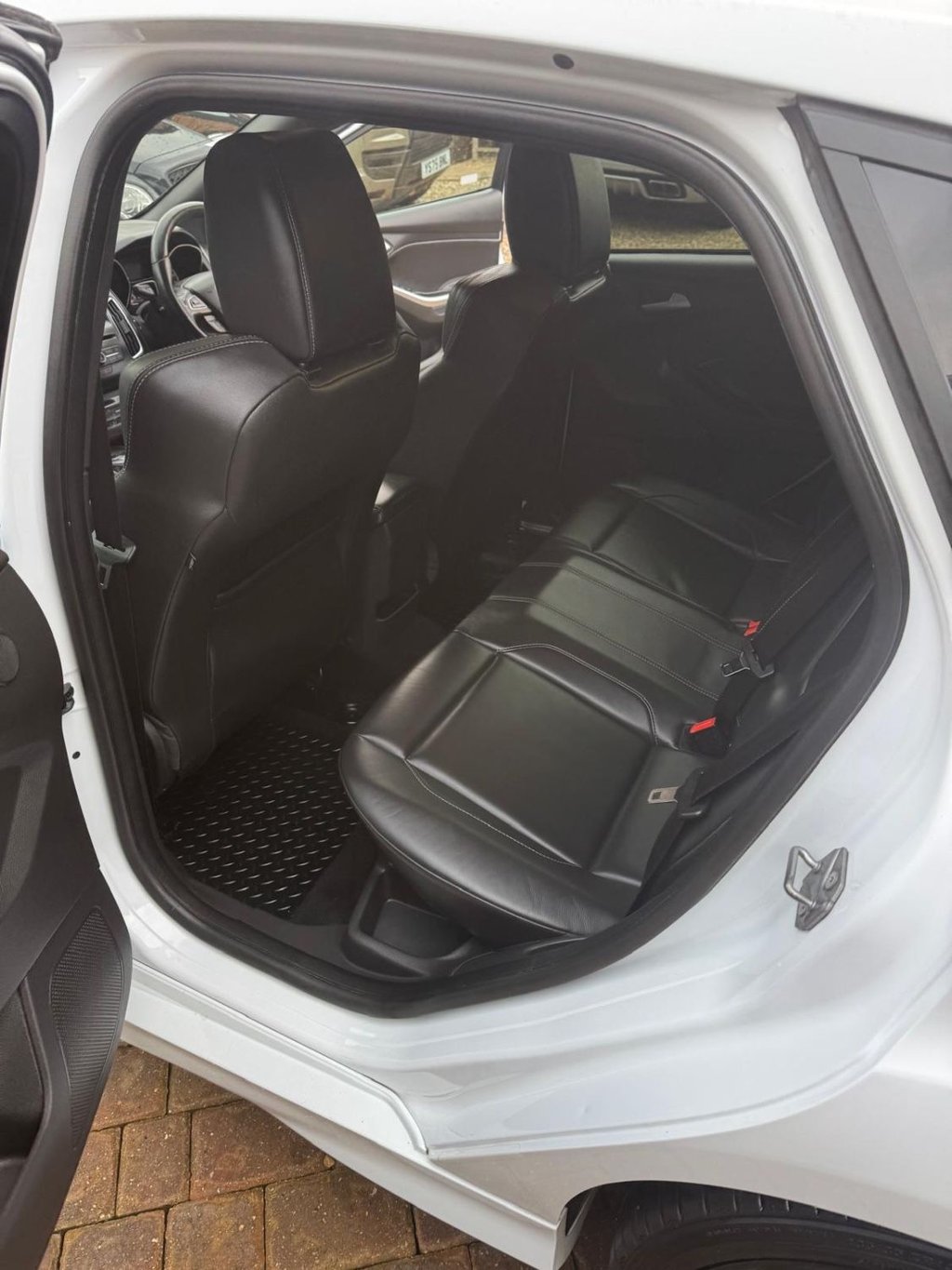 Used Ford Focus 2017 for sale - 77167237: Photo 12