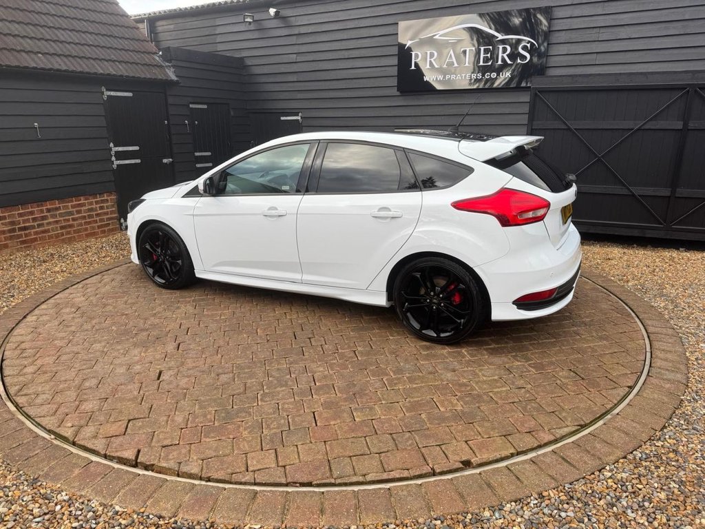 Used Ford Focus 2017 for sale - 77167237: Photo 25