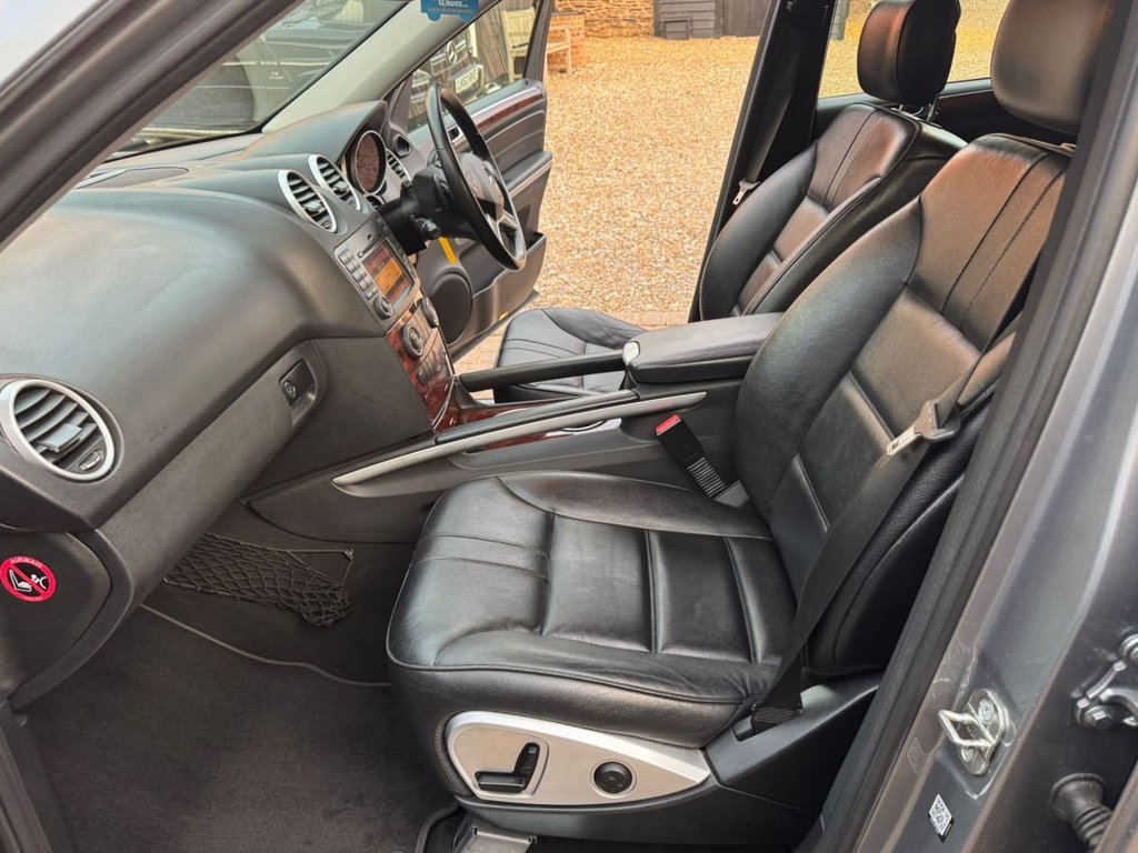 Used Mercedes-Benz M Class 2011 for sale - 76173296: Photo 12