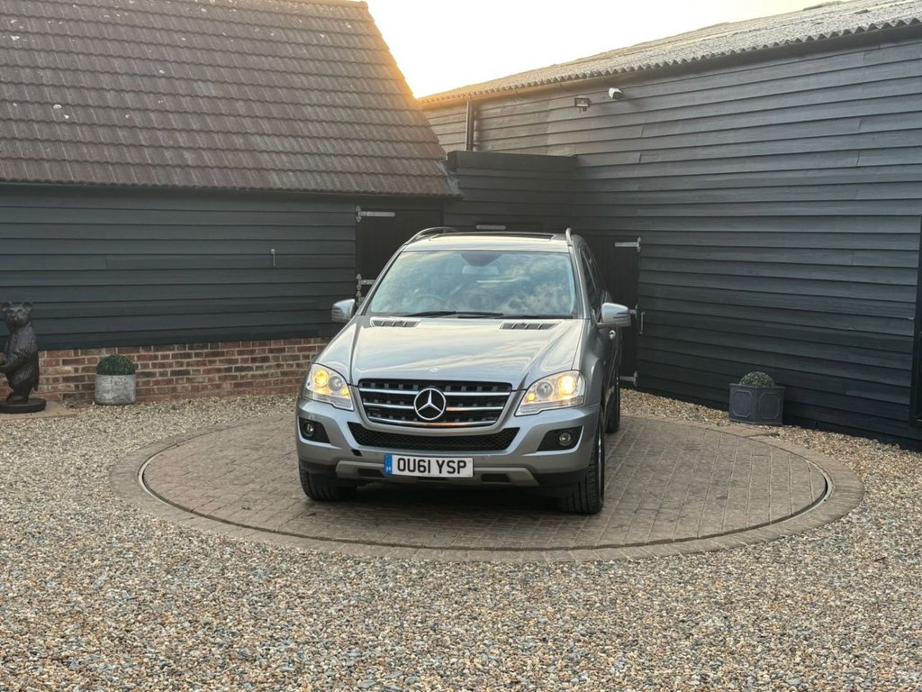 Used Mercedes-Benz M Class 2011 for sale - 76173296: Photo 4