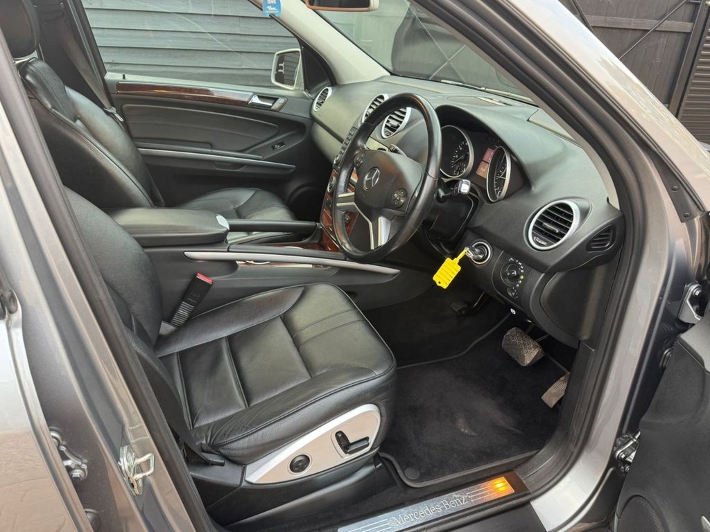 Used Mercedes-Benz M Class 2011 for sale - 76173296: Photo 9