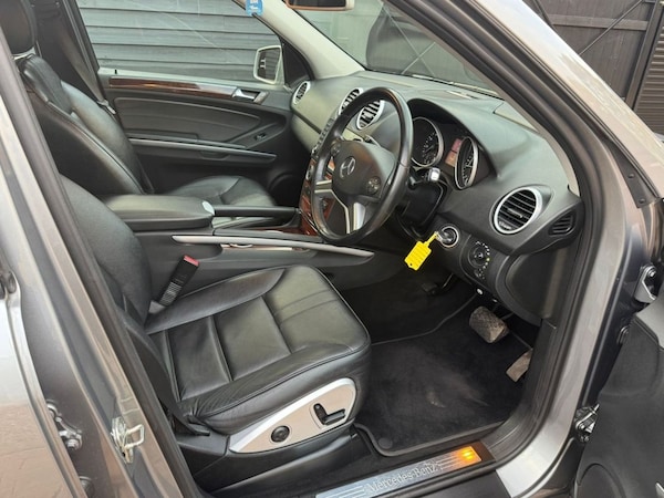 Used Mercedes-Benz M-Class 2011 for sale - 76173296: Photo 9