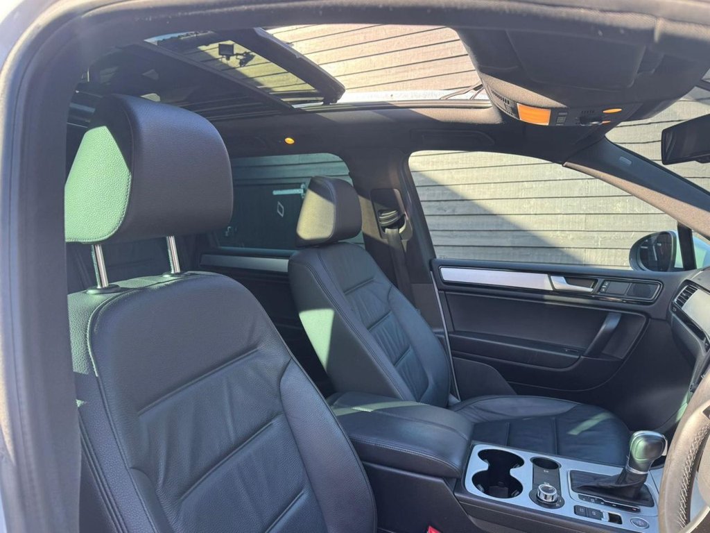 Used Volkswagen Touareg 2014 for sale - 76962178: Photo 10