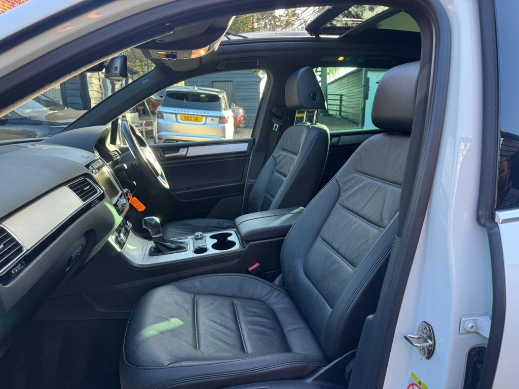 Used Volkswagen Touareg 2014 for sale - 76962178: Photo 13