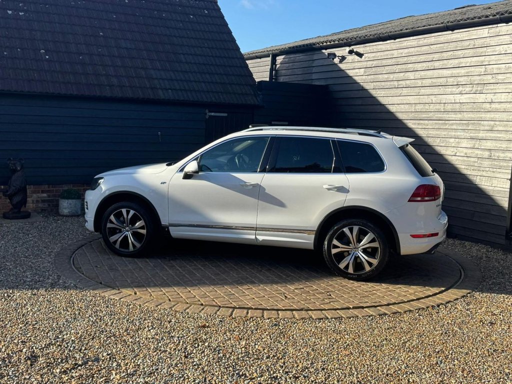 Used Volkswagen Touareg 2014 for sale - 76962178: Photo 6