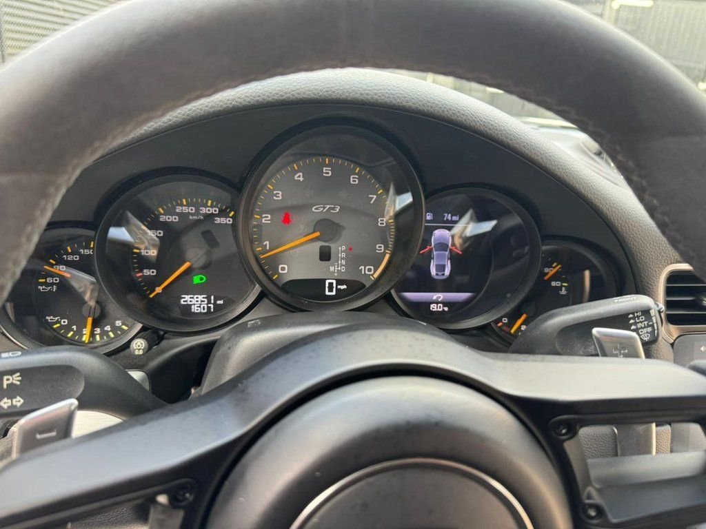 Used Porsche 911 2017 for sale - 76266467: Photo 10