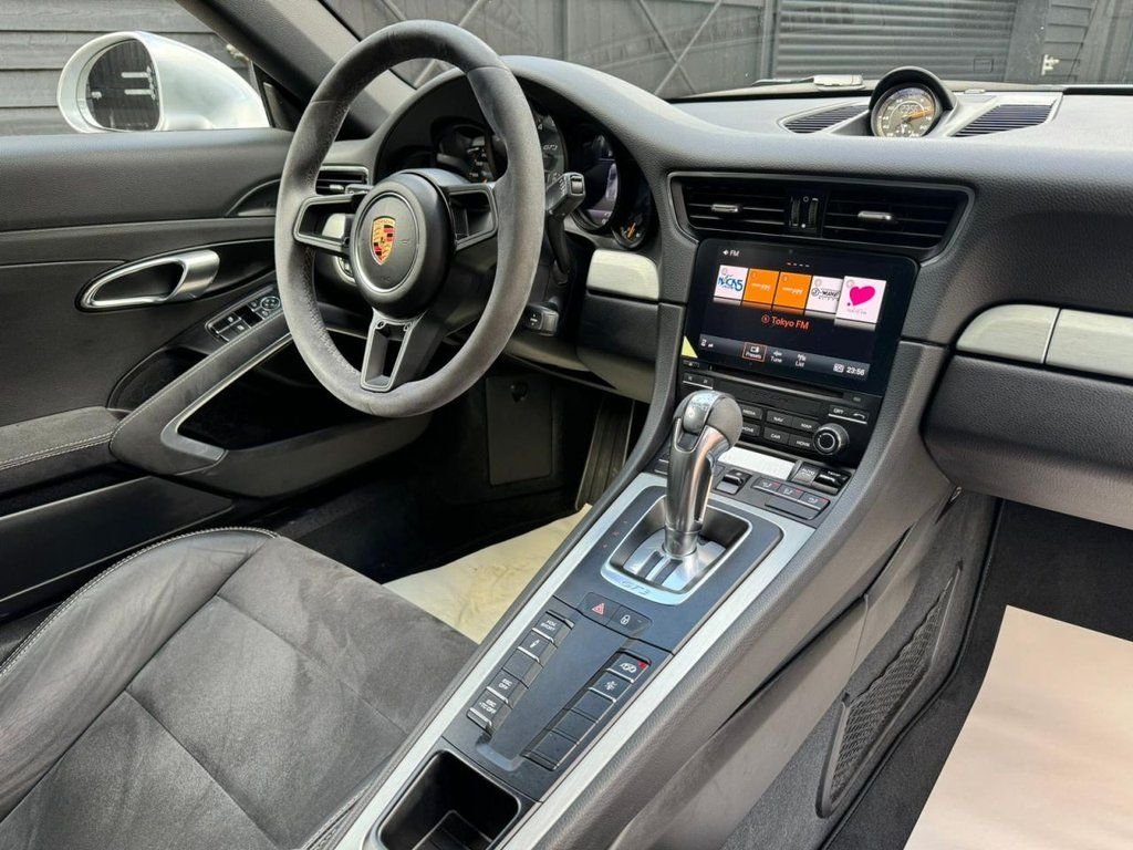 Used Porsche 911 2017 for sale - 76266467: Photo 15