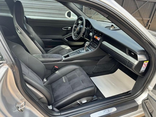 Used Porsche 911 2023 for sale - 76266467: Photo 18