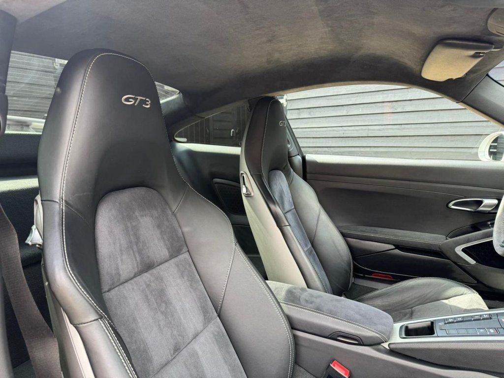 Used Porsche 911 2017 for sale - 76266467: Photo 19