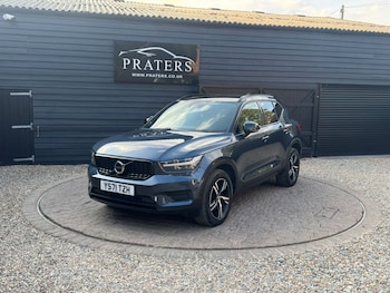 Used Volvo XC40 2021 for sale - 79470537: Photo