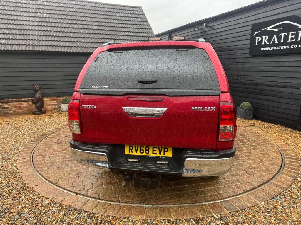 Used Toyota Hilux 2018 for sale - 77485008: Photo 3