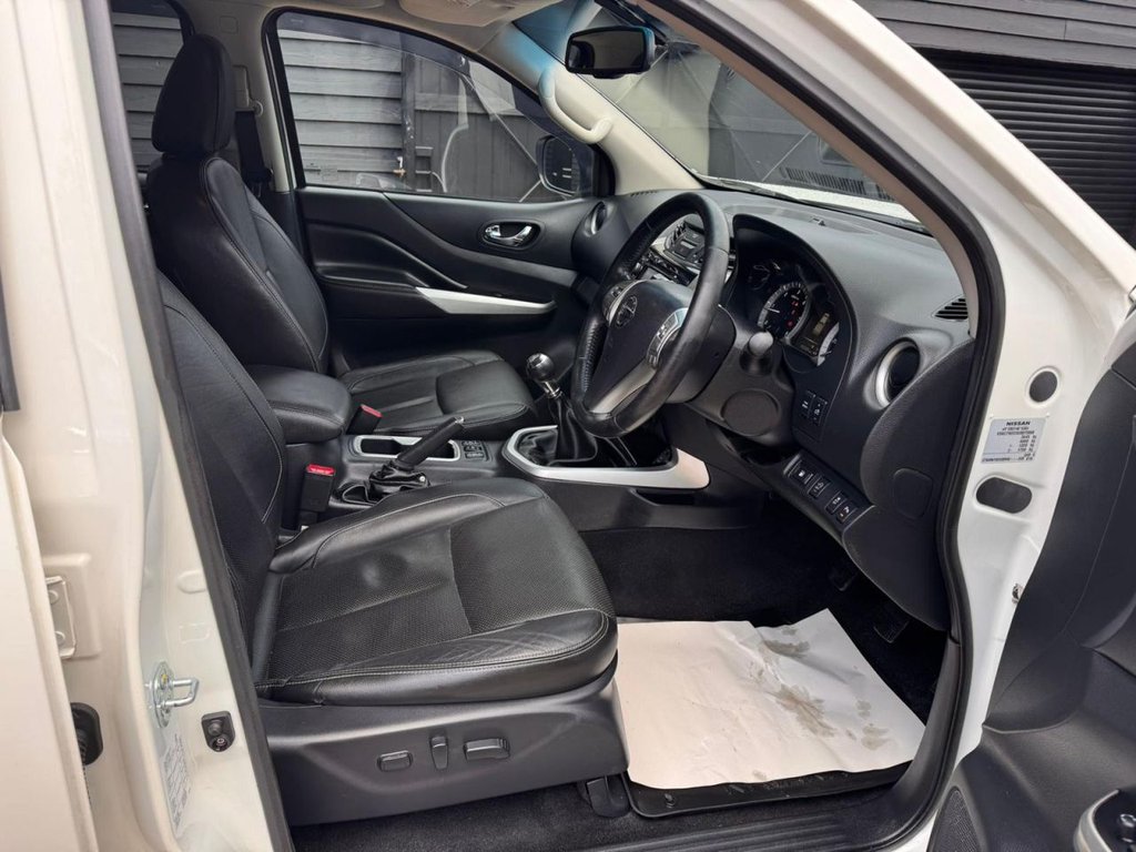 Used Nissan Navara 2018 for sale - 77647811: Photo 10