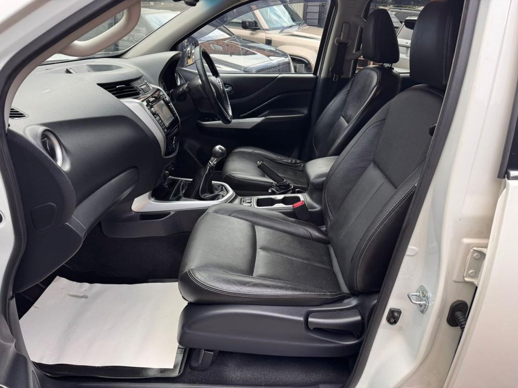 Used Nissan Navara 2018 for sale - 77647811: Photo 14