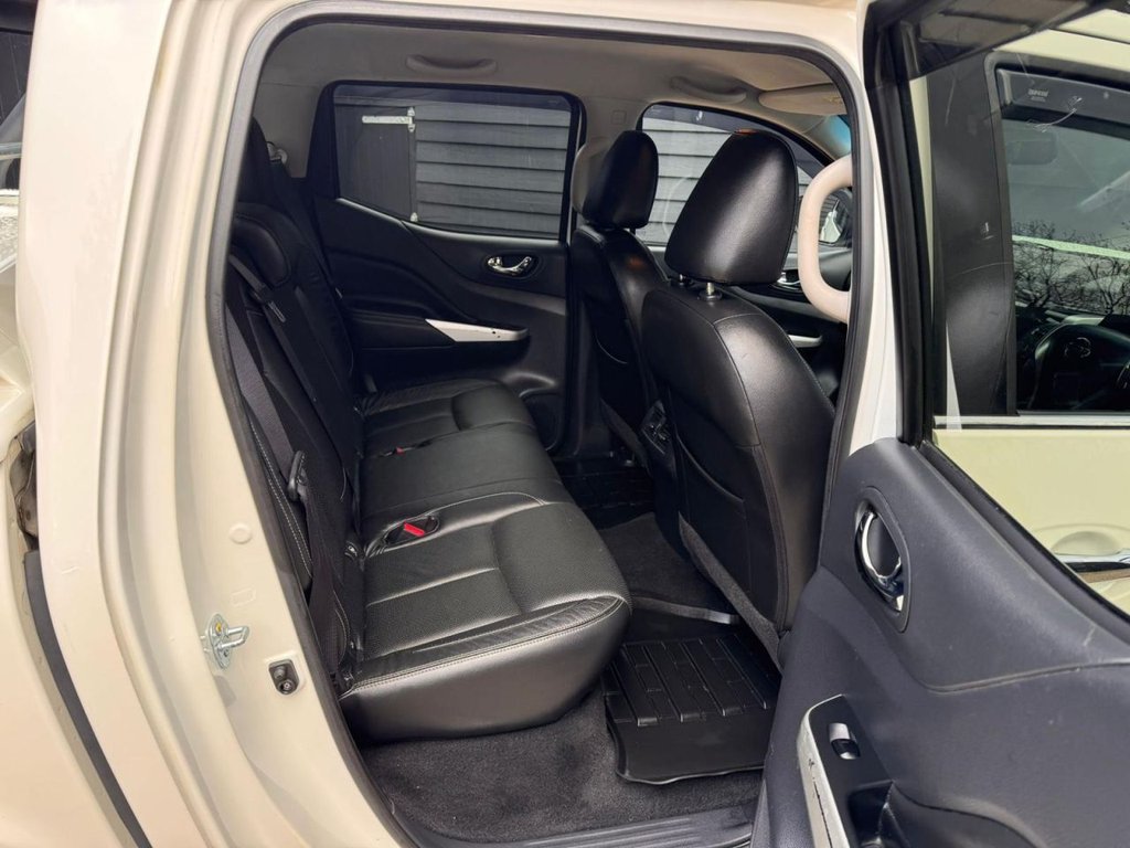 Used Nissan Navara 2018 for sale - 77647811: Photo 16