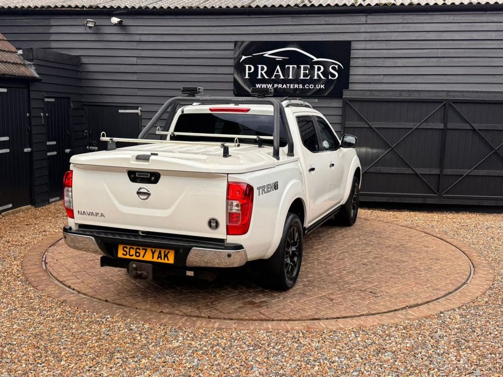 Used Nissan Navara 2018 for sale - 77647811: Photo 21