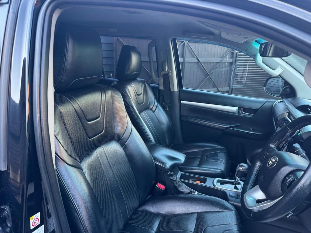 Used Toyota Hilux 2016 for sale - 76962094: Photo 10