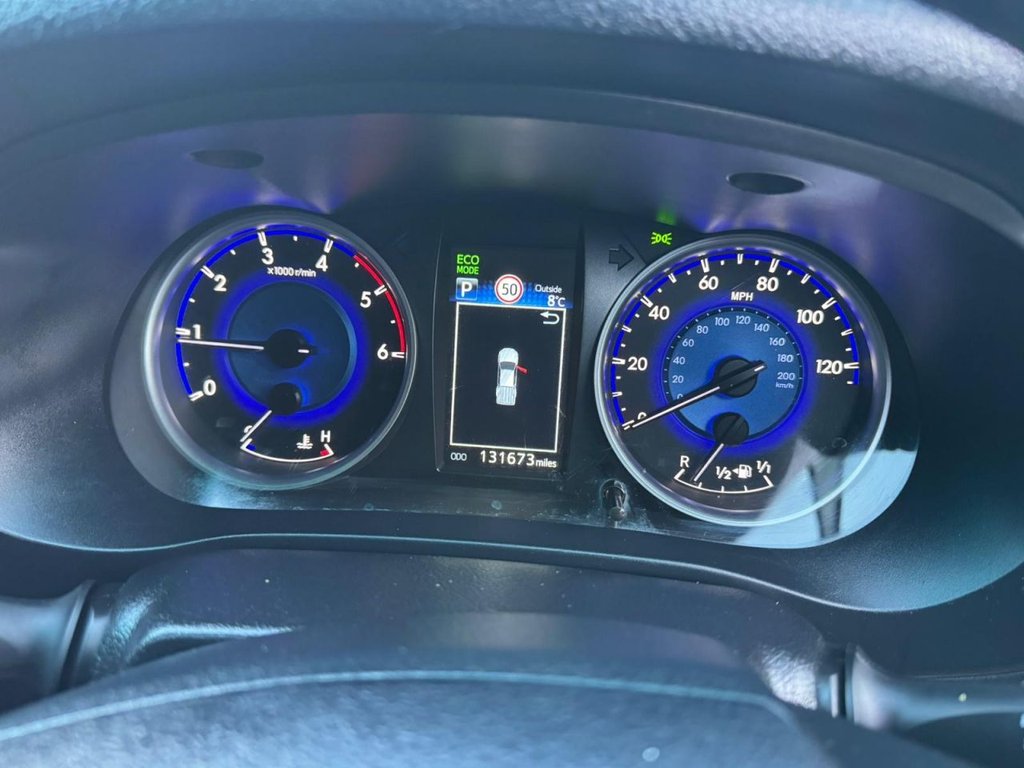 Used Toyota Hilux 2016 for sale - 76962094: Photo 12