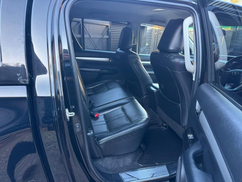 Used Toyota Hilux 2016 for sale - 76962094: Photo 16