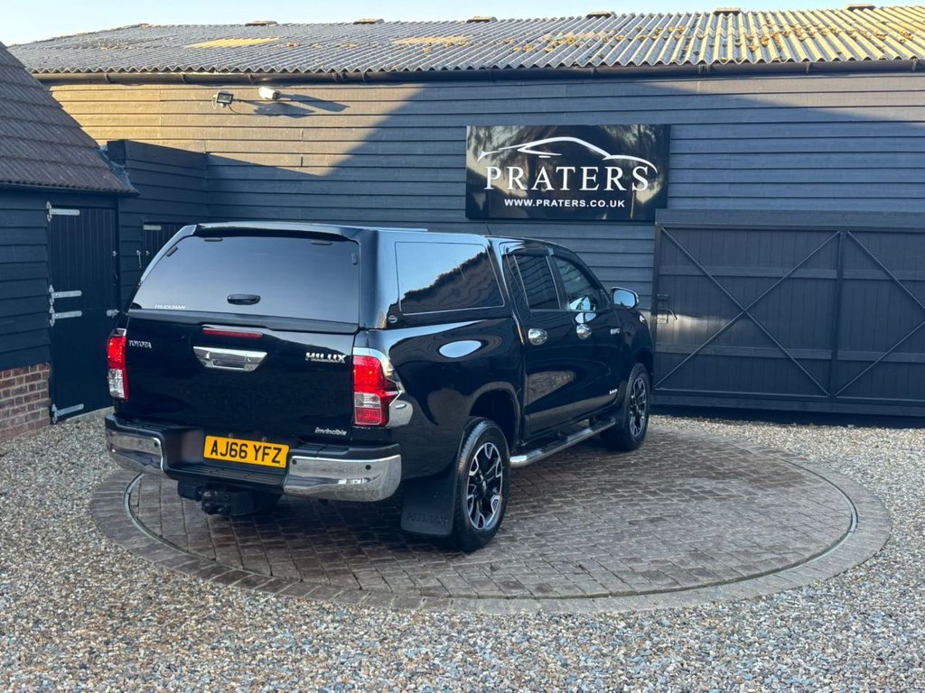 Used Toyota Hilux 2016 for sale - 76962094: Photo 25