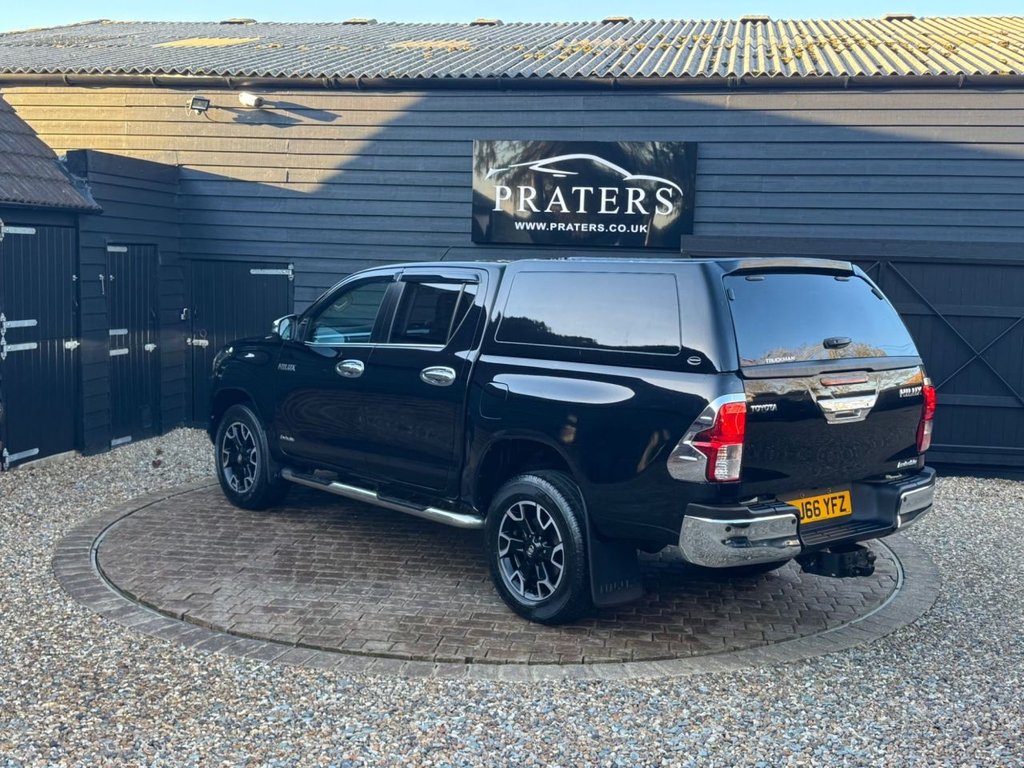 Used Toyota Hilux 2016 for sale - 76962094: Photo 8