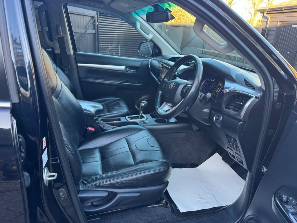 Used Toyota Hilux 2016 for sale - 76962094: Photo 9