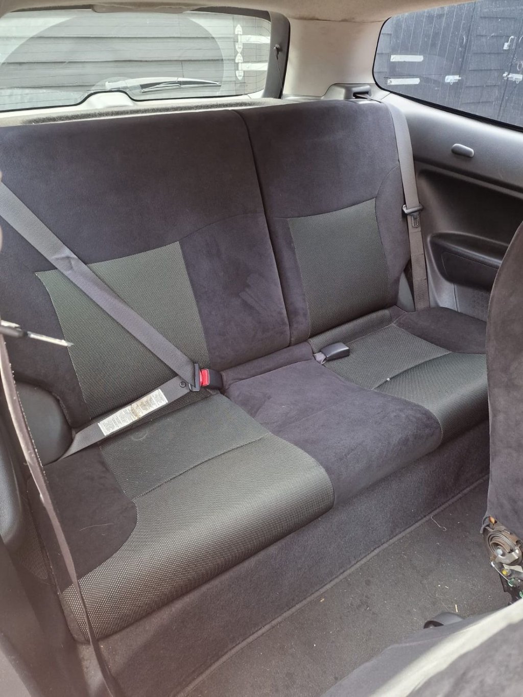 Used Honda Civic 2004 for sale - 77647879: Photo 14