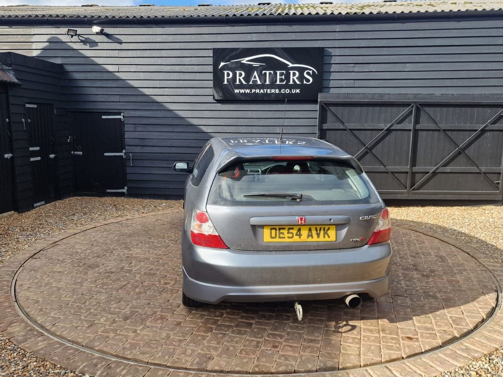 Used Honda Civic 2004 for sale - 77647879: Photo 3