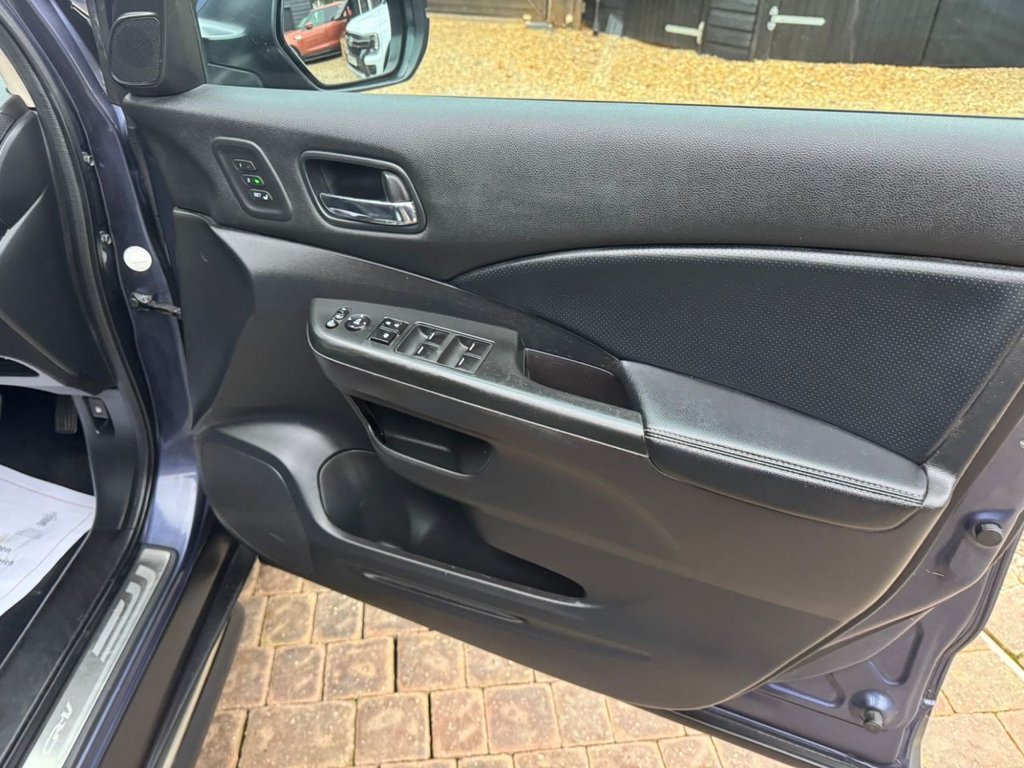 Used Honda CR-V 2012 for sale - 76309440: Photo 17