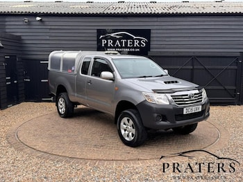 Used Toyota Hilux 2015 for sale - 78377421: Photo