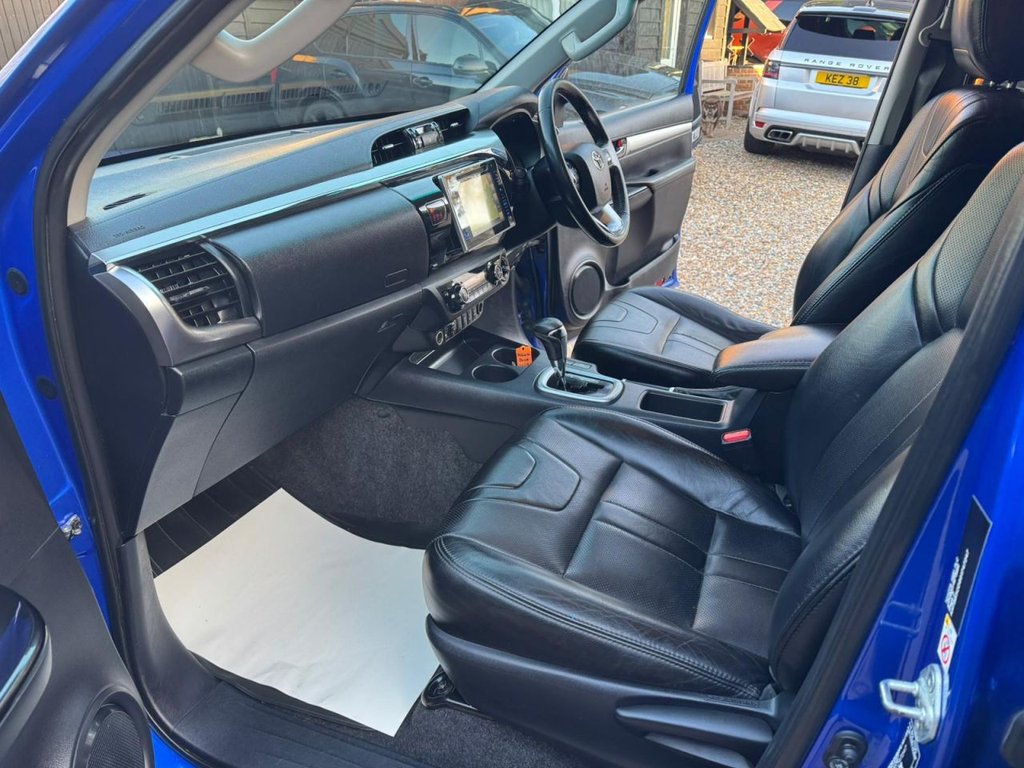 Used Toyota Hilux 2018 for sale - 76962183: Photo 14