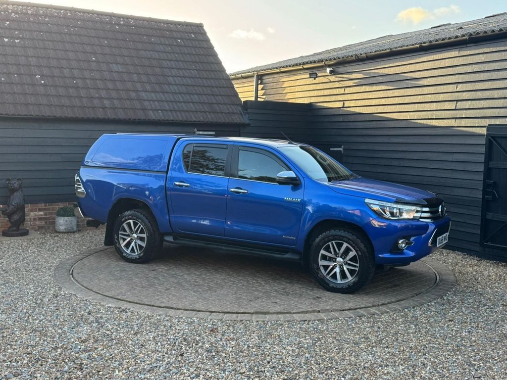 Used Toyota Hilux 2018 for sale - 76962183: Photo 19