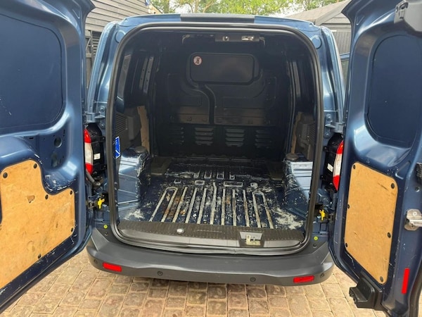 Used Ford Transit Courier 2021 for sale - 75302747: Photo 15