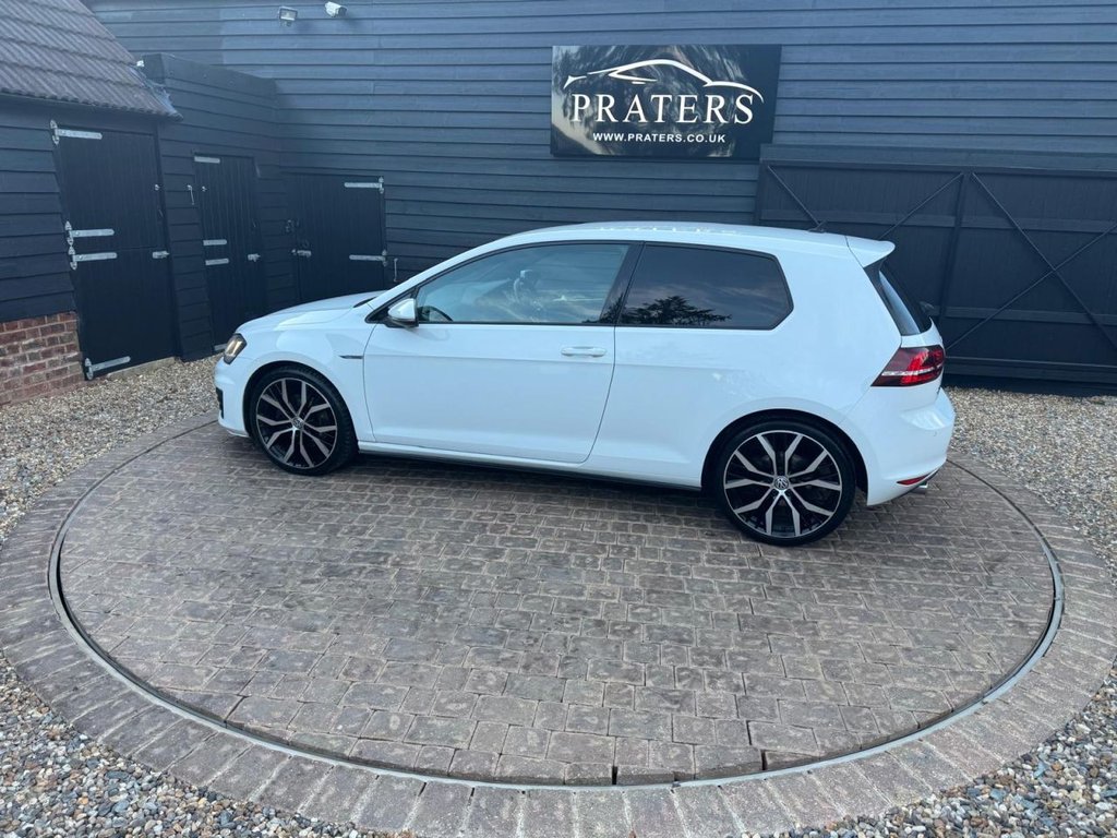 Used Volkswagen Golf 2016 for sale - 77897570: Photo 21