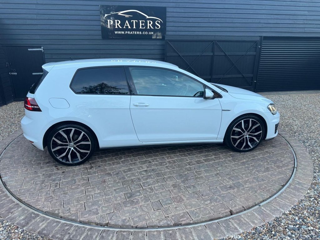 Used Volkswagen Golf 2016 for sale - 77897570: Photo 29