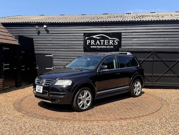Used Volkswagen Touareg 2005 for sale - 79009711: Photo