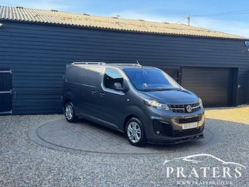 Vauxhall Vivaro feature image