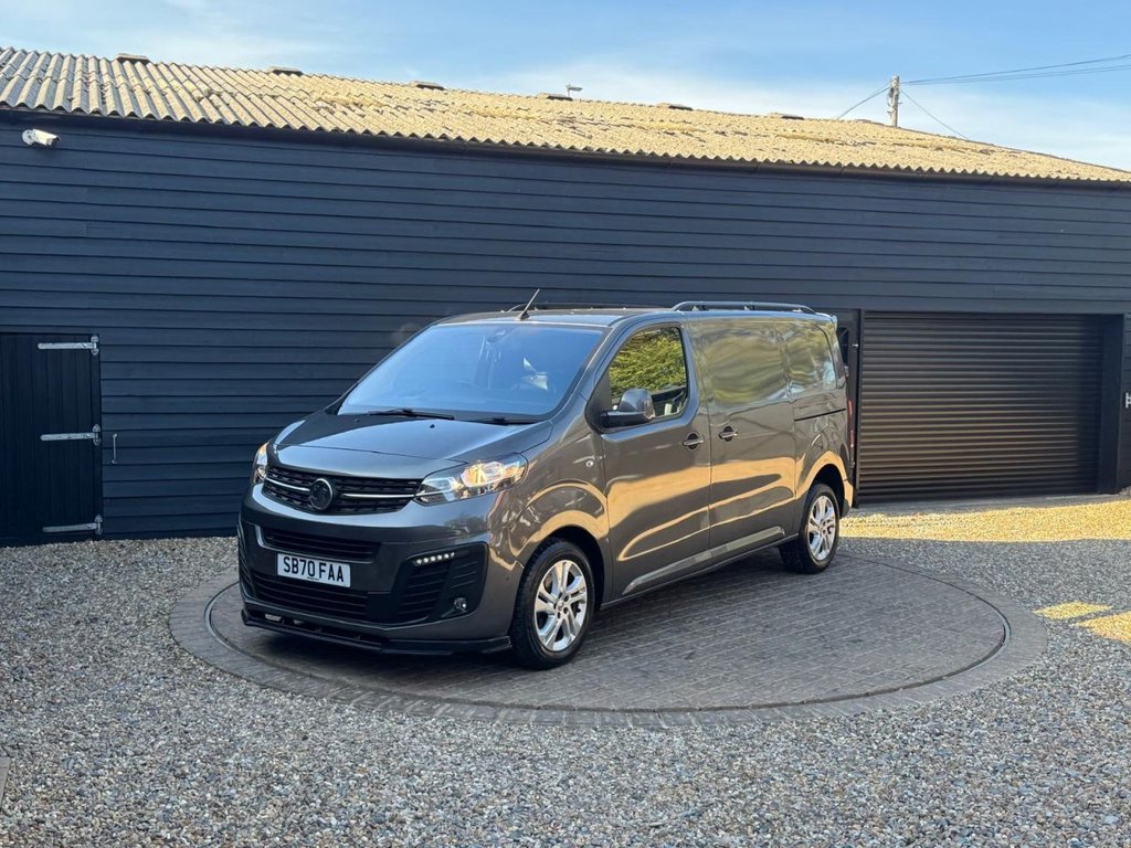 Used Vauxhall Vivaro 2020 for sale - 76999133: Photo 2