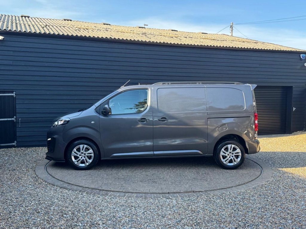 Used Vauxhall Vivaro 2020 for sale - 76999133: Photo 8