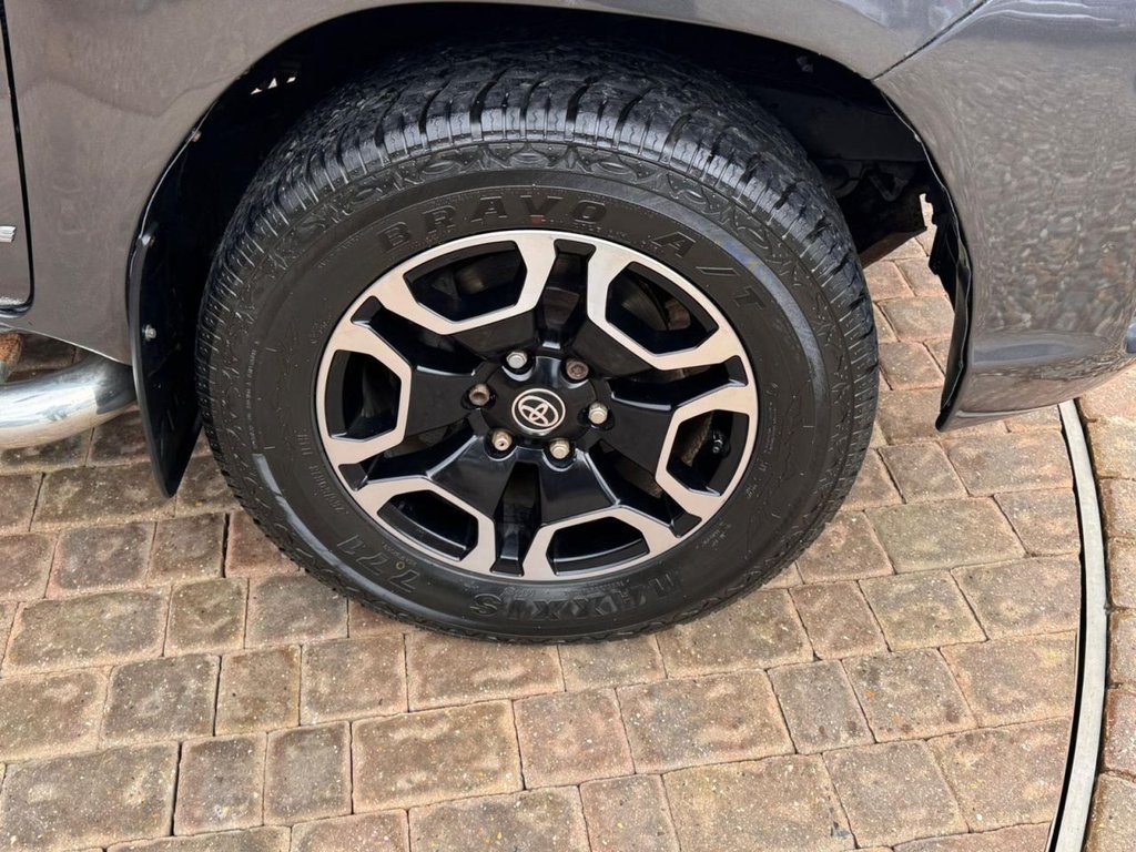 Used Toyota Hilux 2016 for sale - 77647908: Photo 16