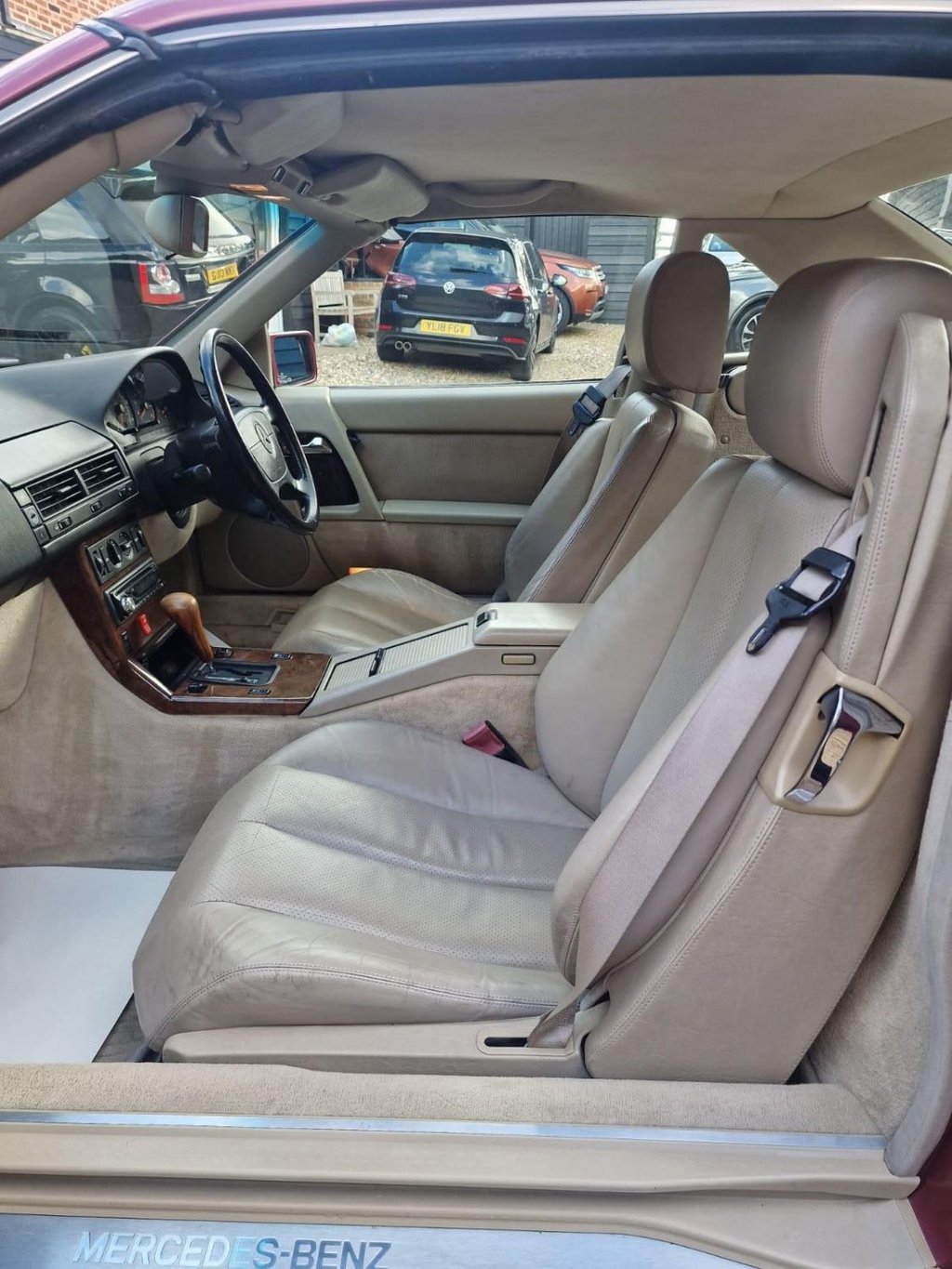 Used Mercedes-Benz SL 1992 for sale - 75613092: Photo 14