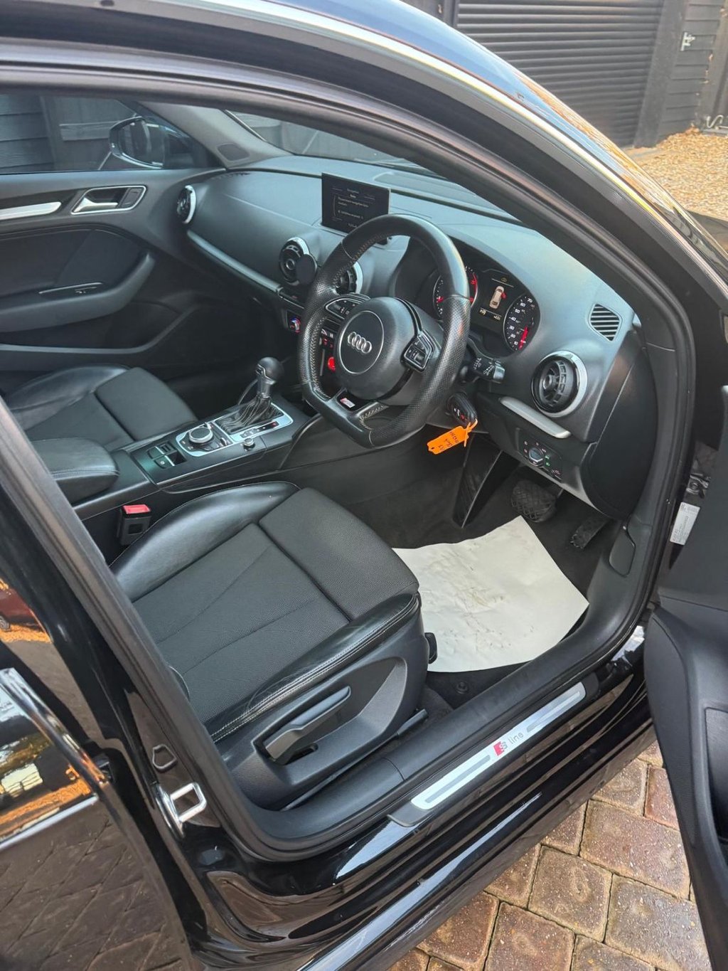 Used Audi A3 2015 for sale - 76670573: Photo 9