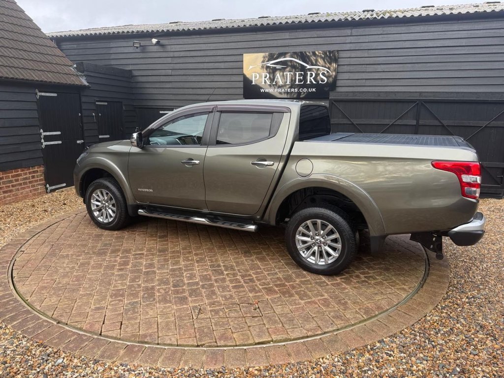 Used Mitsubishi L200 2016 for sale - 76937459: Photo 2
