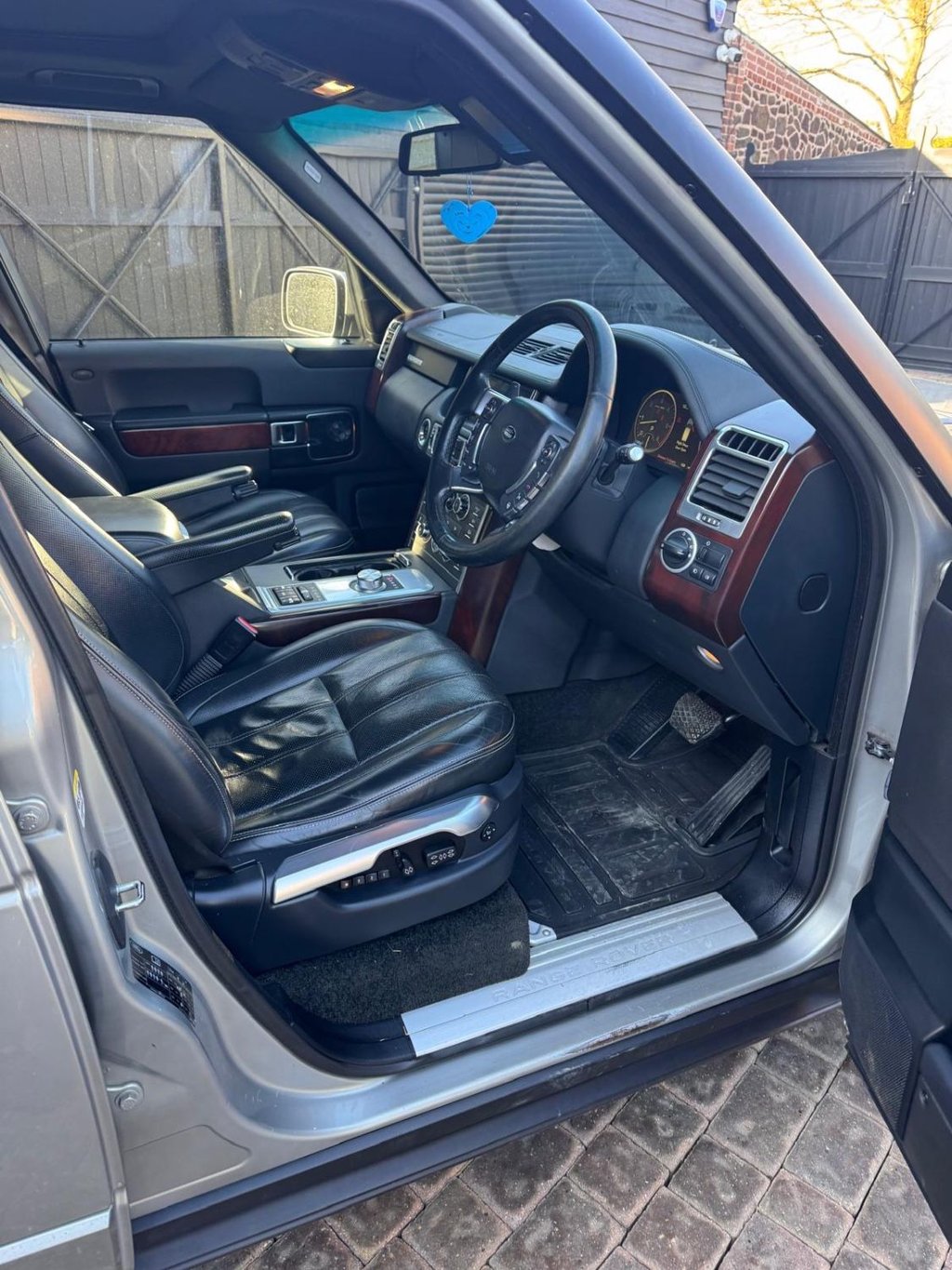 Used Land Rover Range Rover 2010 for sale - 78117387: Photo 10